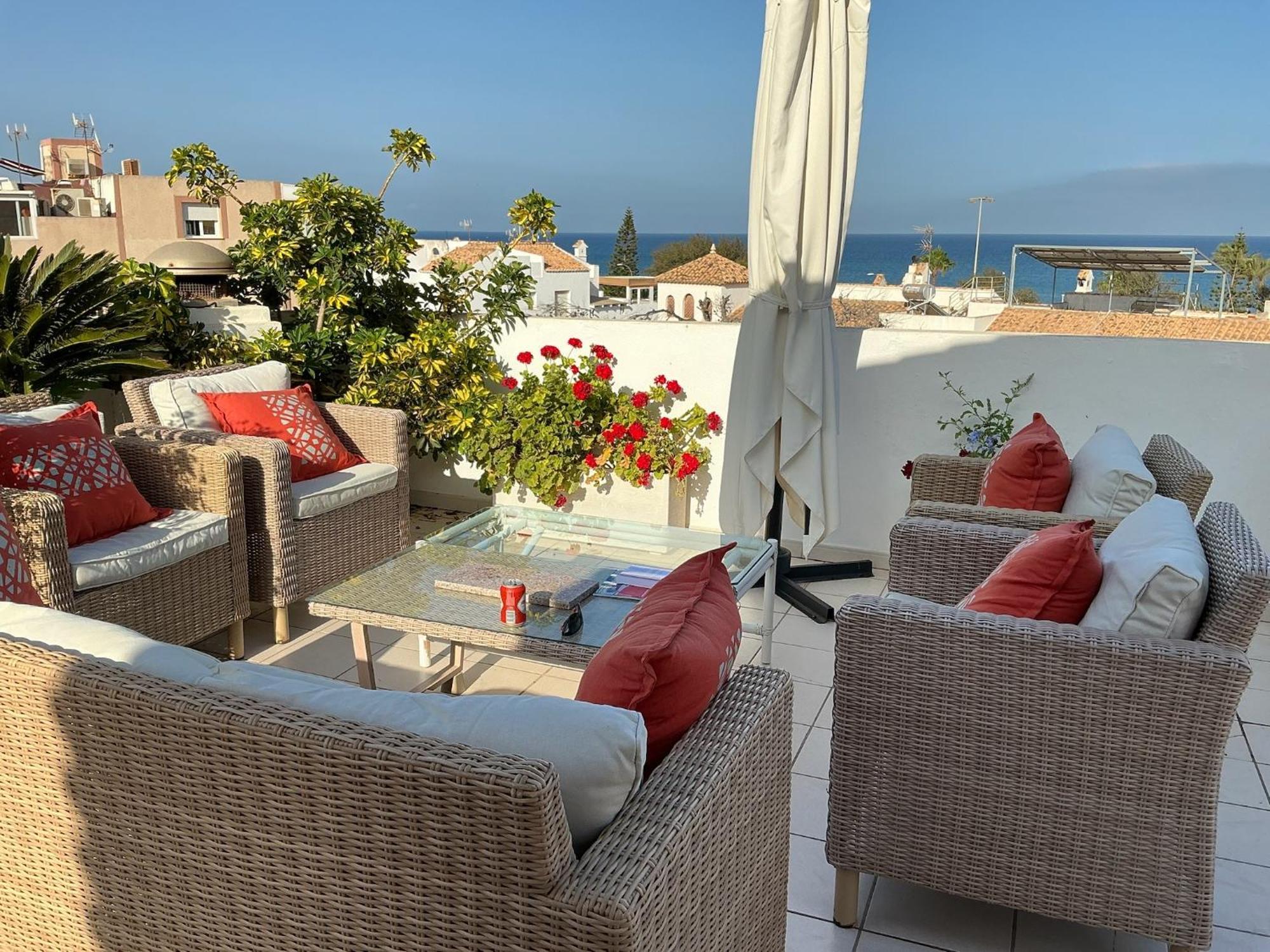 Large Villa Private Pool And Garden Near Beach Roquetas de Mar Esterno foto